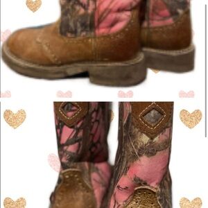 Women’s camo western boots 7.5